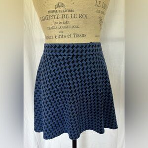 Hot Kiss Womens Mini Skater Skirt in Blue/Black Houndstooth Sz S